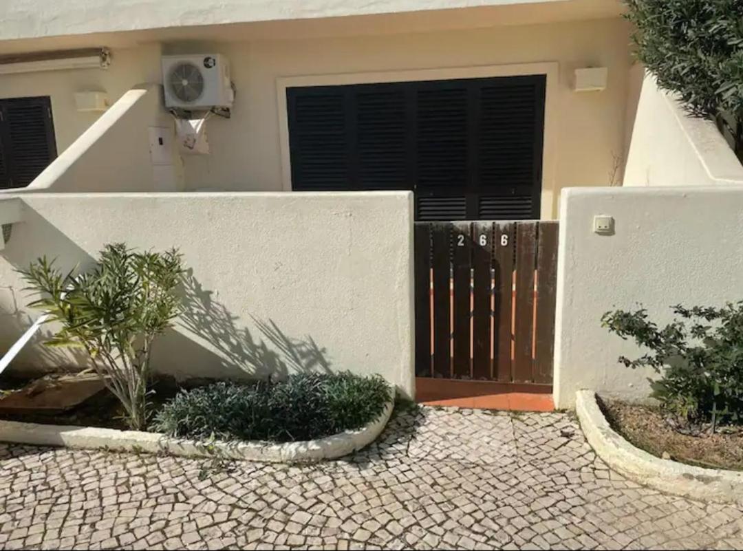 Ferienwohnung Simpatico Apartamento Com Piscina Em Albufeira Exterior foto